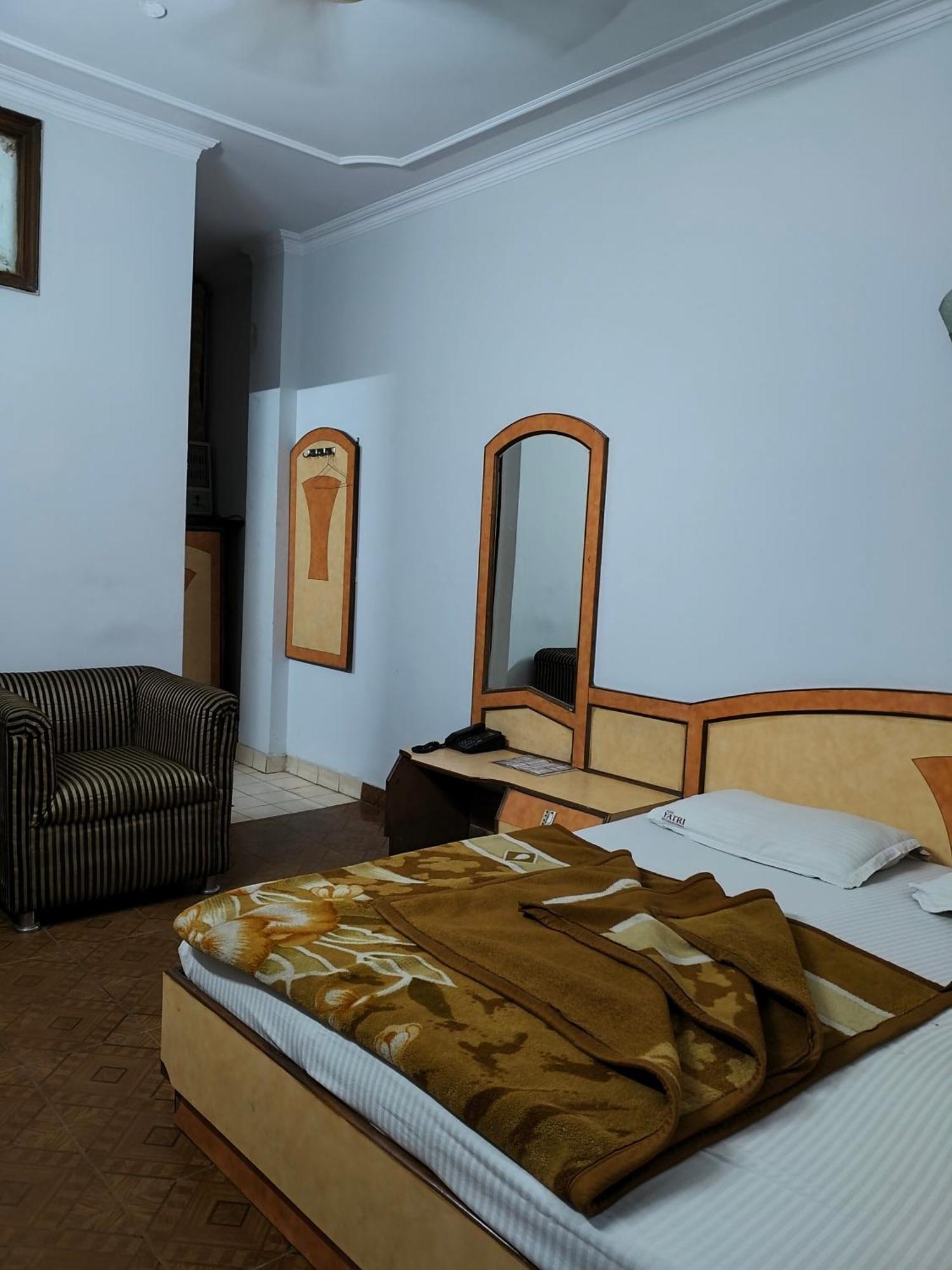 Hotel Yatri International 뉴델리 객실 사진